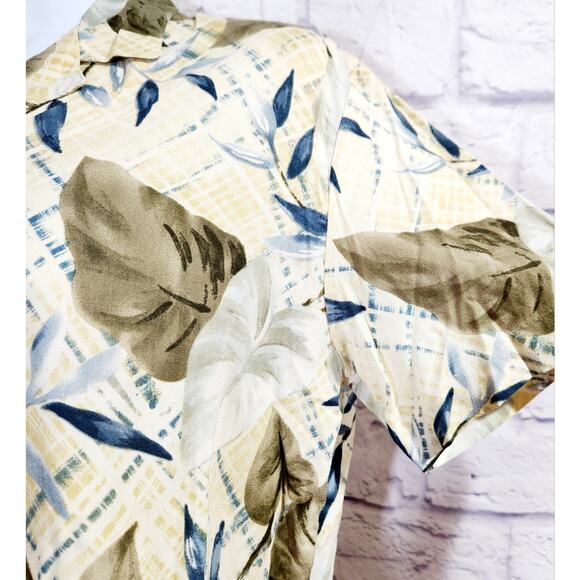 Vintage Teddi Cream Green Blue Yellow Floral Print Button Up Medium Lightweight - Picture 2 of 5